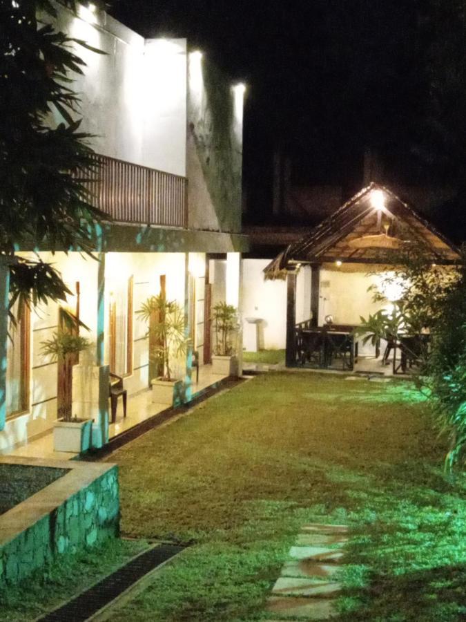 Elephant Park Family Bungalow Udawalawe Exterior photo